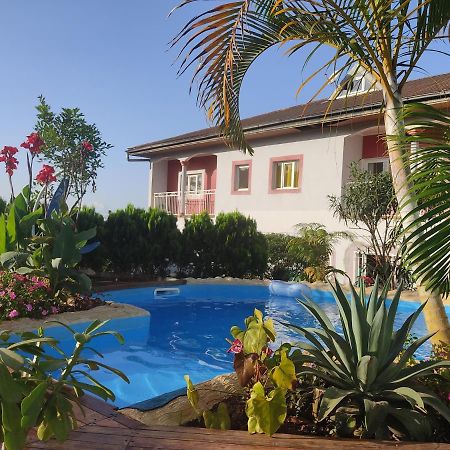 Residence Jardin Tropical Yaoundé Exteriér fotografie