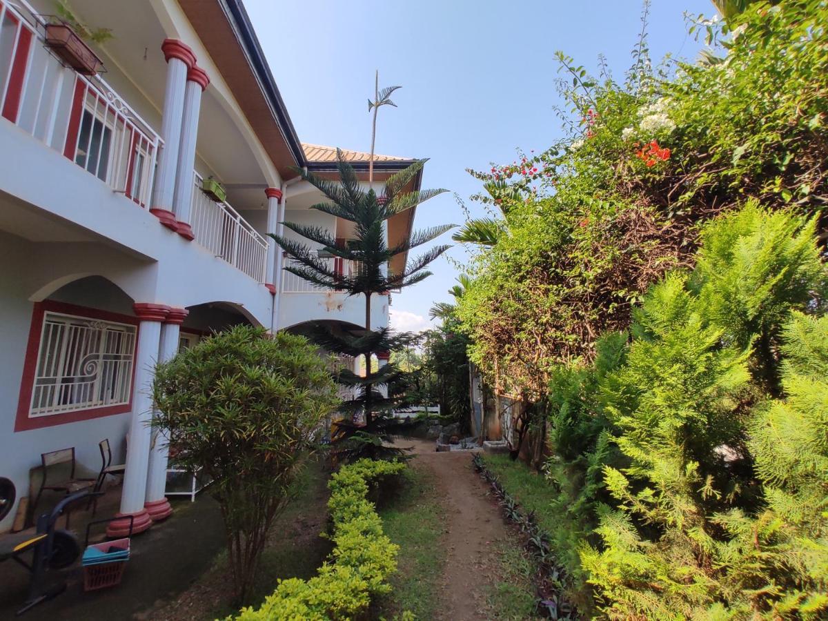Residence Jardin Tropical Yaoundé Exteriér fotografie