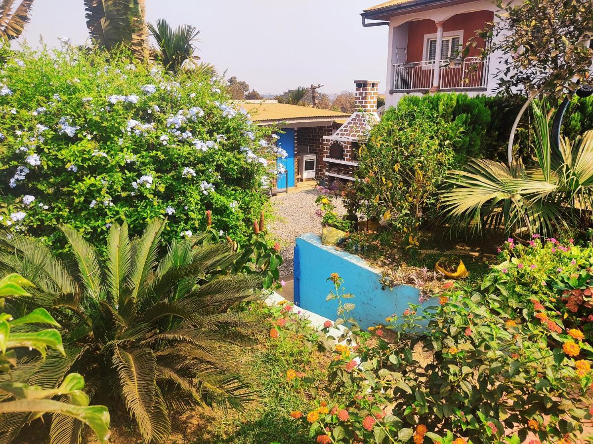 Residence Jardin Tropical Yaoundé Exteriér fotografie
